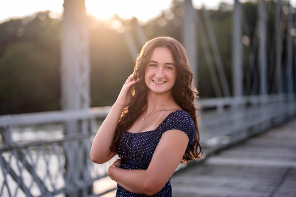 Sienna Holscher