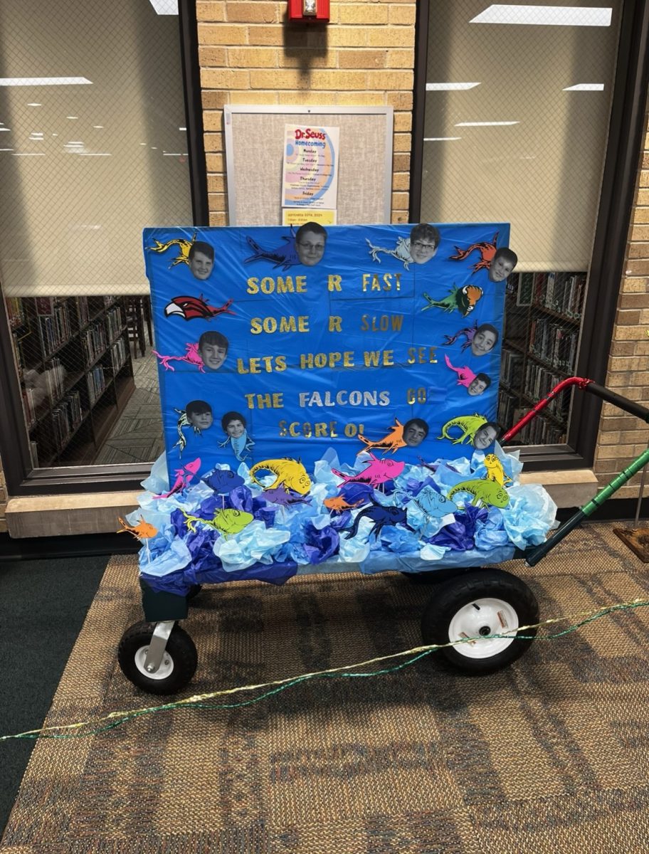 The Freshmen's Red Fish, Blue Fish, One Fish, Two Fish float. 