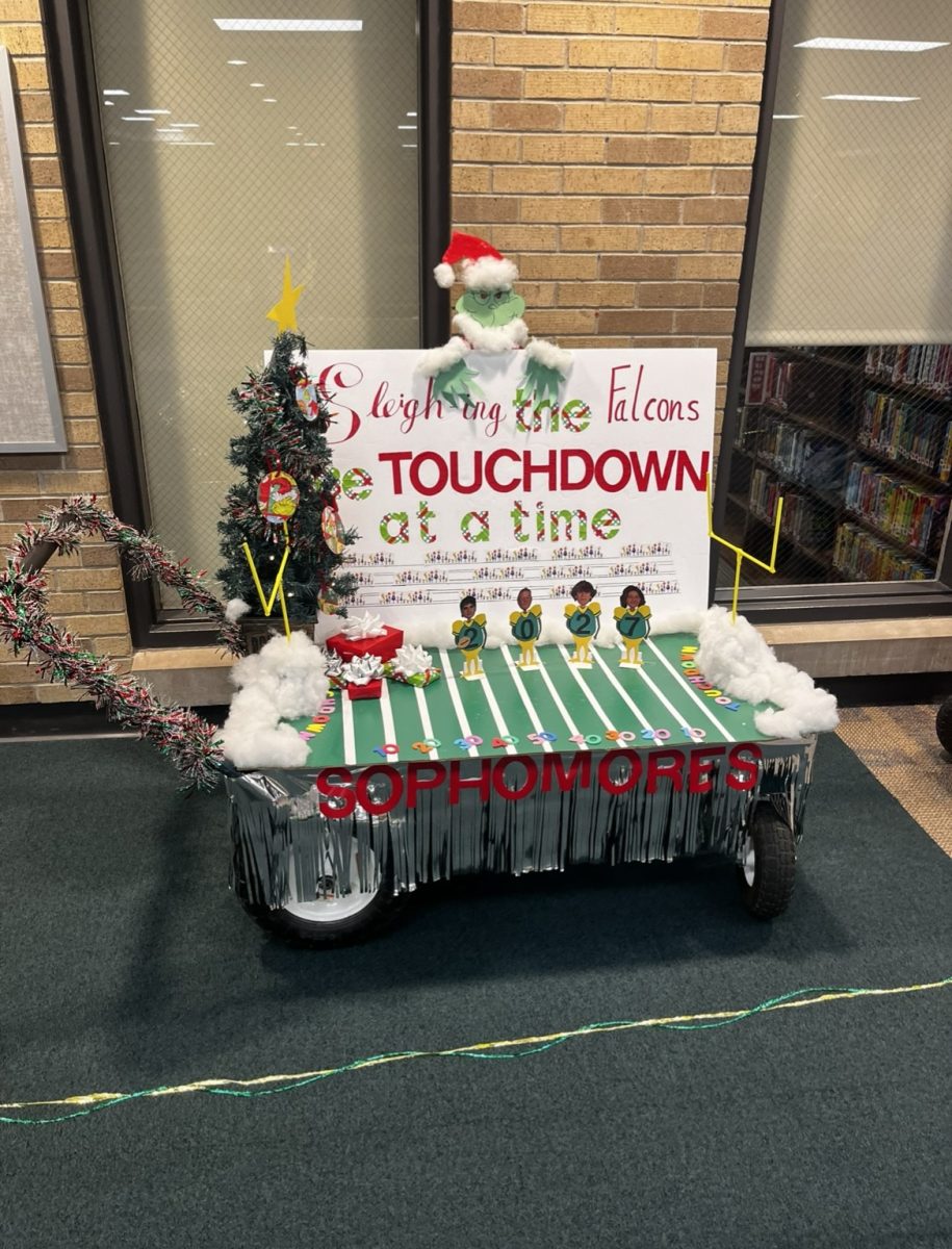 The Sophomores' Grinch float. 