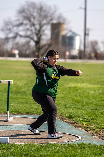 Girls Track and Field Perform Well At Sectionals, Advance Multiple Athletes to Regionals